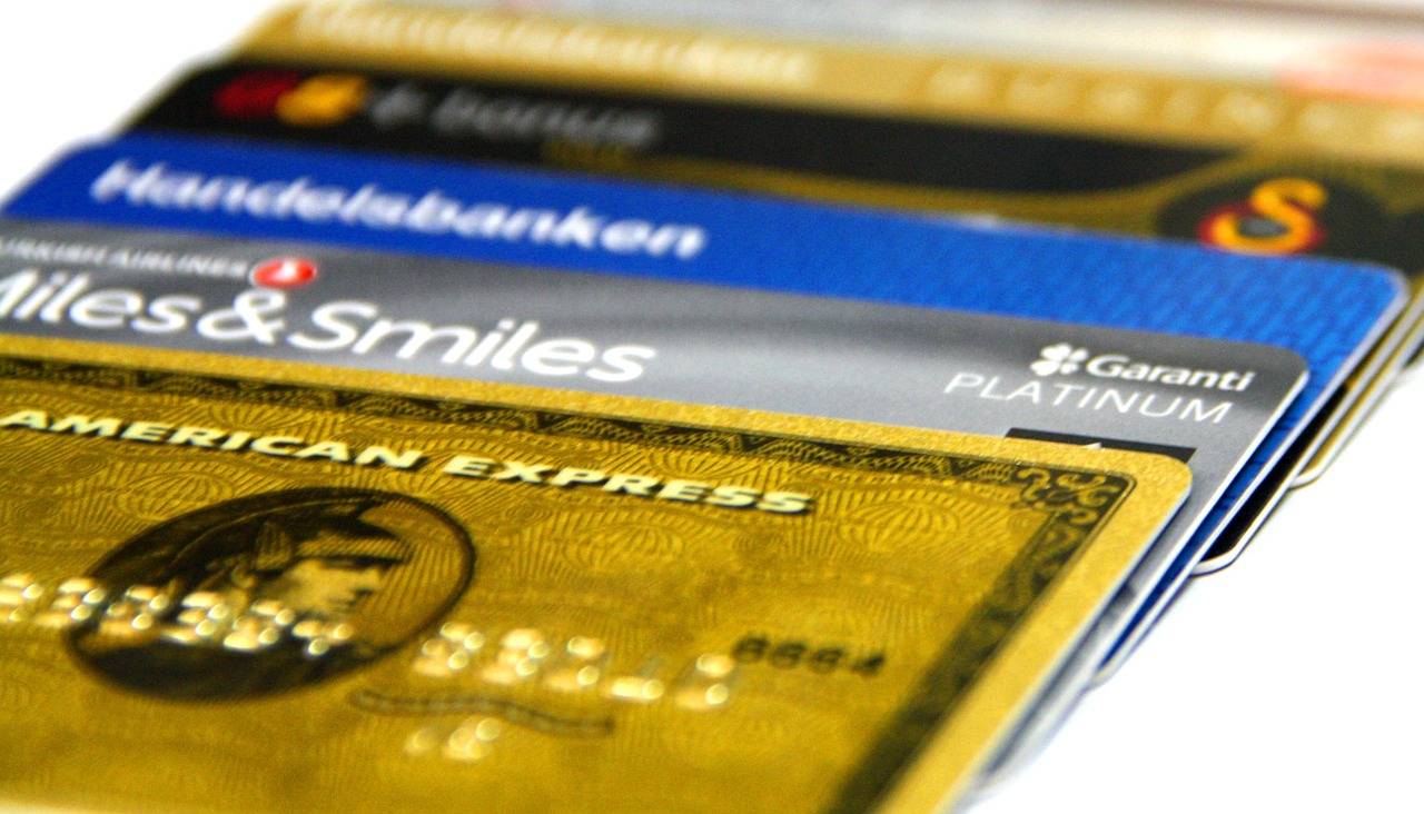 Entenda como ficam as novas regras do cartão de crédito